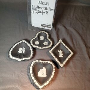 Vintage Wedgwood White on Black Jasperware 4-Piece Card Suit Bridge Set Trinket